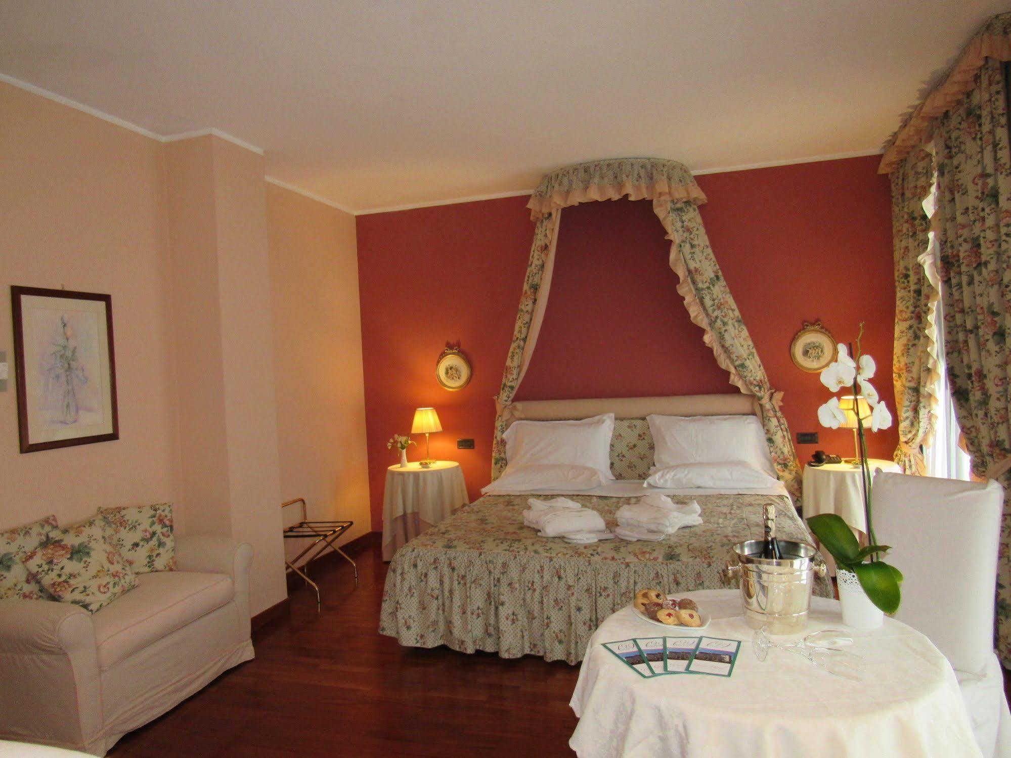 Green Hotel Settimo Torinese Eksteriør bilde